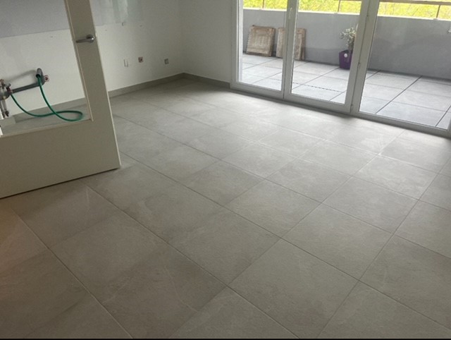 Carrelage intérieur à Fréjus